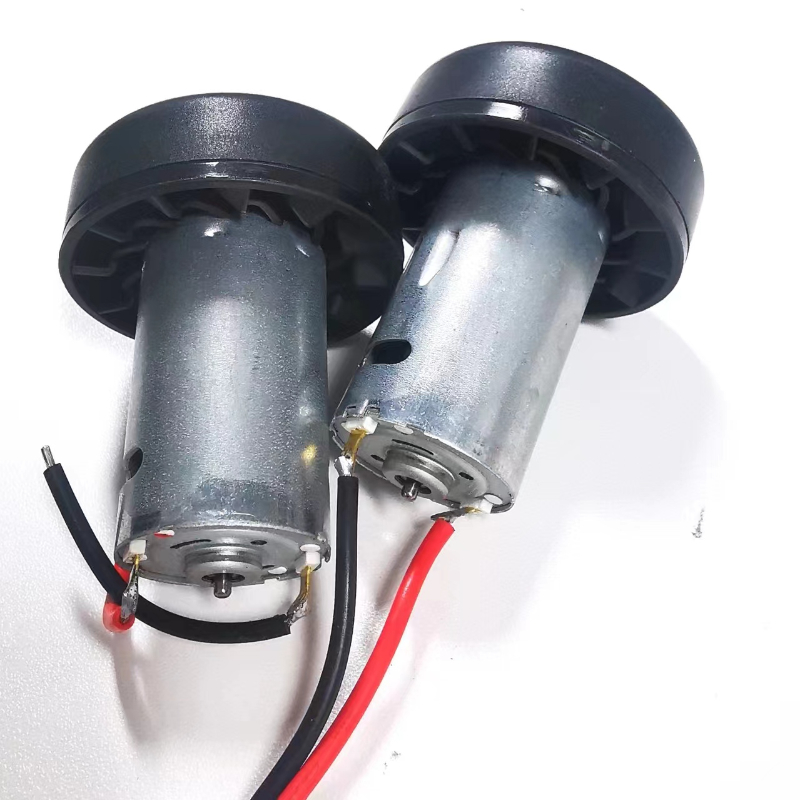 Odkurzacz ręczny 7.4V/11.1V 60 – Pool Vacuum Manual recenzja i cena